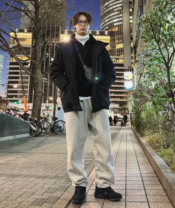 永露元基選手Instagramの私服全身写真